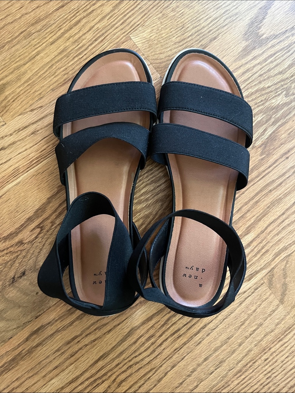 a new day Black Double-Strap Elastic Sandals